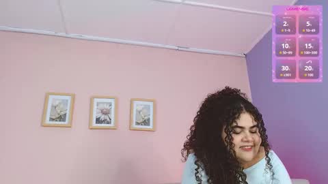 Snapshot of lourdes_moon22 chatting on 28, 9, 2025 lourdes_moon22 online show from 28, 9, 2025