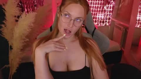 Snapshot of love_call chatting on 9, 2, 2025 love_call online show from 9, 2, 2025