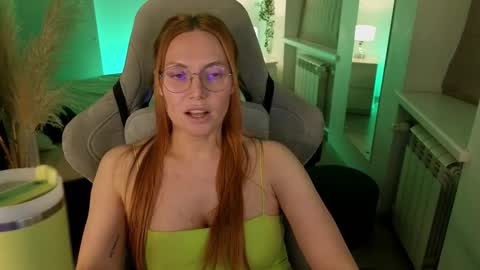 Snapshot of love_call chatting on 21, 2, 2025 love_call online show from 21, 2, 2025