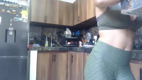 Nina online show from 1, 10, 2025