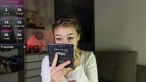 Snapshot of love_peace_here chatting on 14, 9, 2025 hi its me online show from 14, 9, 2025