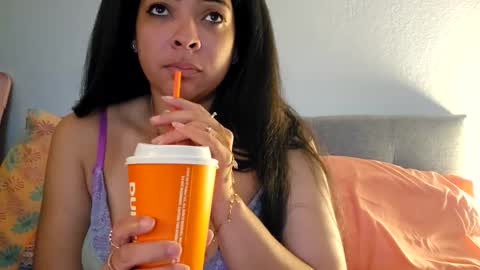 Raquel Love online show from 10, 5, 2026