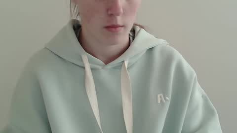 Snapshot of love_vivian chatting on 19, 11, 2025 Vivian online show from 19, 11, 2025