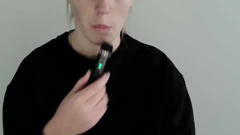 Snapshot of love_vivian chatting on 20, 11, 2025 Vivian online show from 20, 11, 2025