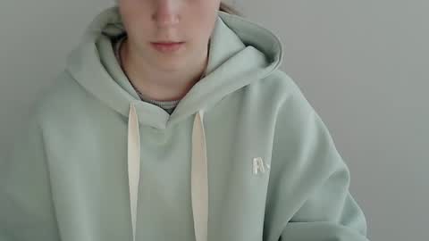 Snapshot of love_vivian chatting on 24, 11, 2025 Vivian online show from 24, 11, 2025