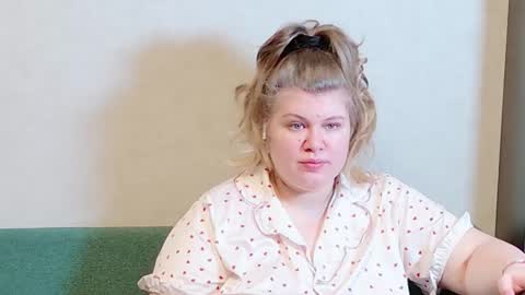 Snapshot of love_wiggy18 chatting on 16, 12, 2024 Ally online show from 16, 12, 2024