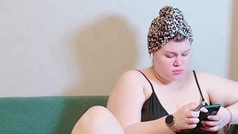 Snapshot of love_wiggy18 chatting on 16, 1, 2025 Ally online show from 16, 1, 2025