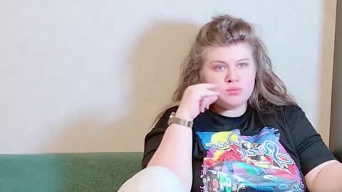 Snapshot of love_wiggy18 chatting on 17, 1, 2025 Ally online show from 17, 1, 2025