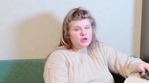 Snapshot of love_wiggy18 chatting on 12, 2, 2025 Ally online show from 12, 2, 2025