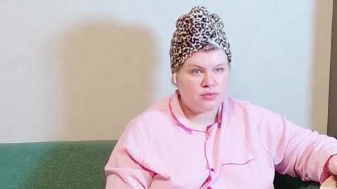 Snapshot of love_wiggy18 chatting on 13, 2, 2025 Ally online show from 13, 2, 2025