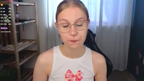 God like girl Ann online show from 27, 9, 2025