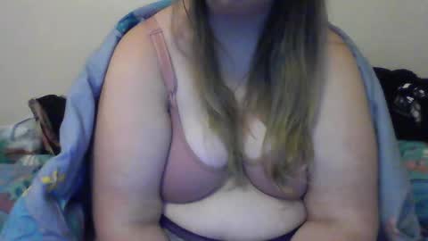 Snapshot of lovefun11334 chatting on 10, 12, 2024 Bigtitsgirl113 online show from 10, 12, 2024