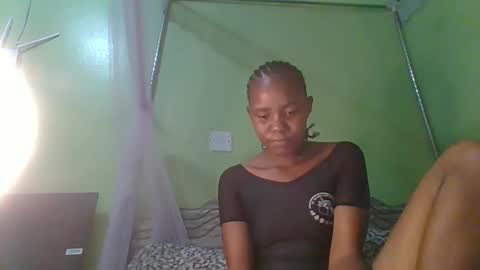 lovegal335 online show from 3, 12, 2025