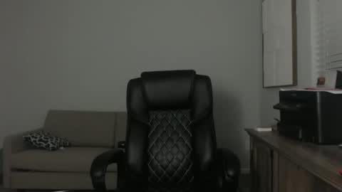 Snapshot of lovehatelovers chatting on 11, 4, 2026 lovehatlovers online show from 11, 4, 2026