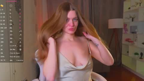 Snapshot of lovellalipss chatting on 20, 2, 2026 Laura online show from 20, 2, 2026