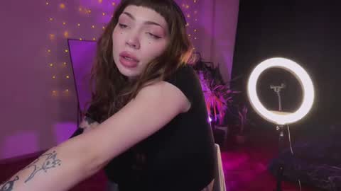 Snapshot of lovelorn_ chatting on 2, 12, 2024 Elsa online show from 2, 12, 2024