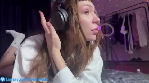 Snapshot of lovelorn_ chatting on 13, 12, 2024 Elsa online show from 13, 12, 2024