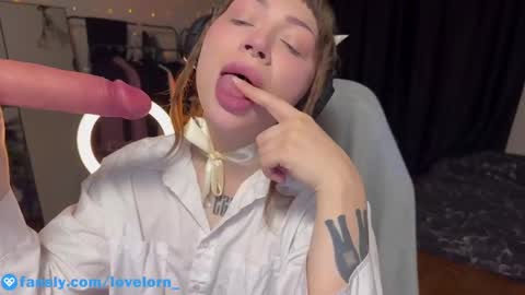 Snapshot of lovelorn_ chatting on 20, 12, 2024 Elsa online show from 20, 12, 2024
