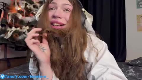 Snapshot of lovelorn_ chatting on 20, 12, 2024 Elsa online show from 20, 12, 2024