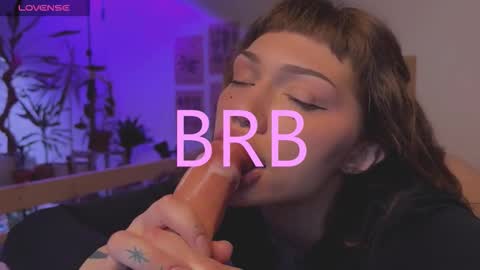 Snapshot of lovelorn_ chatting on 8, 11, 2025 Elsa online show from 8, 11, 2025