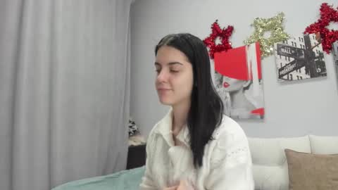 Snapshot of lovely__audrey chatting on 16, 12, 2025 lovely__audrey online show from 16, 12, 2025