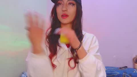 Snapshot of lovely_akira_xwx chatting on 9, 1, 2026 Tami online show from 9, 1, 2026