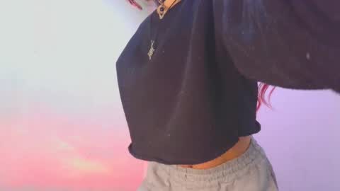 Snapshot of lovely_akira_xwx chatting on 15, 1, 2026 Tami online show from 15, 1, 2026