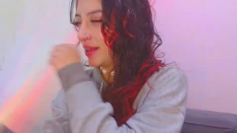 Snapshot of lovely_akira_xwx chatting on 4, 2, 2026 Tami online show from 4, 2, 2026