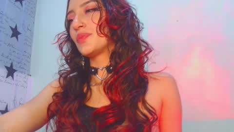 Snapshot of lovely_akira_xwx chatting on 19, 2, 2026 Tami online show from 19, 2, 2026