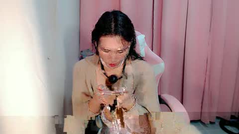 Snapshot of lovely_angel_intown chatting on 11, 1, 2025 your angel online show from 11, 1, 2025