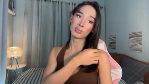 BABY BRIANA online show from 16, 6, 2026