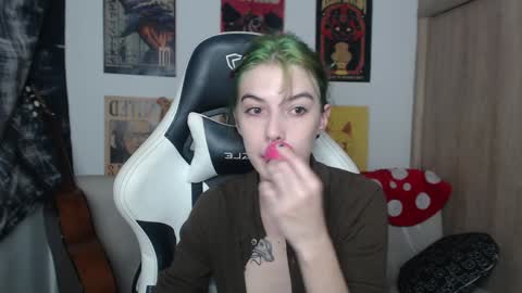 Cassie online show from 18, 12, 2024