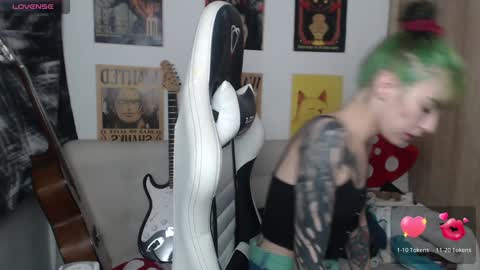 Cassie online show from 20, 12, 2024