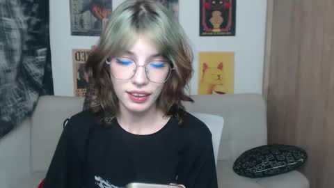 Cassie online show from 23, 2, 2025