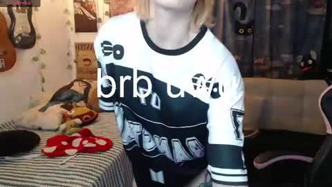 Snapshot of lovely_cass chatting on 6, 7, 2026 Cassie online show from 6, 7, 2026