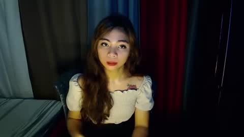 Snapshot of lovely_cummerx chatting on 18, 9, 2025 JAM online show from 18, 9, 2025