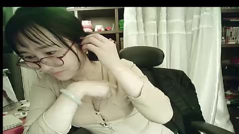 Snapshot of lovely_dana chatting on 28, 11, 2025 DANA KIM online show from 28, 11, 2025