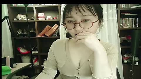 Snapshot of lovely_dana chatting on 29, 11, 2025 DANA KIM online show from 29, 11, 2025