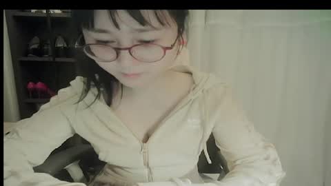 Snapshot of lovely_dana chatting on 18, 3, 2026 DANA KIM online show from 18, 3, 2026