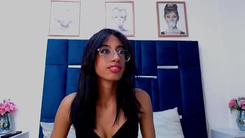  online show from 29, 10, 2025