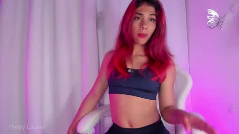 Snapshot of lovely_laurenn chatting on 4, 6, 2026 Lovely Lauren online show from 4, 6, 2026