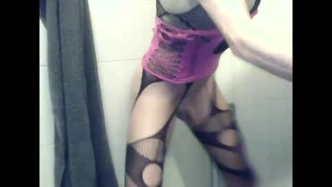 Snapshot of lovely_me165244 chatting on 19, 12, 2024 mooie man online show from 19, 12, 2024