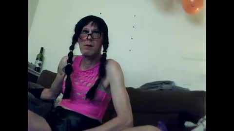 Snapshot of lovely_me165244 chatting on 14, 12, 2025 mooie man online show from 14, 12, 2025