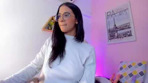 Snapshot of lovely_oliviaa chatting on 3, 8, 2026 Olivia online show from 3, 8, 2026