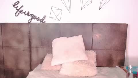 Snapshot of lovely_secret chatting on 6, 11, 2025 Hi guys online show from 6, 11, 2025