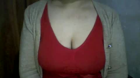Snapshot of lovely_sweet_girl chatting on 11, 2, 2025 katrina follow me guys online show from 11, 2, 2025