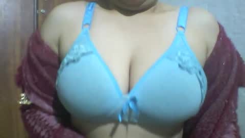Snapshot of lovely_sweet_girl chatting on 2, 2, 2026 katrina follow me guys online show from 2, 2, 2026
