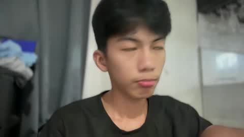 lovelyboy_jm online show from 2, 5, 2026