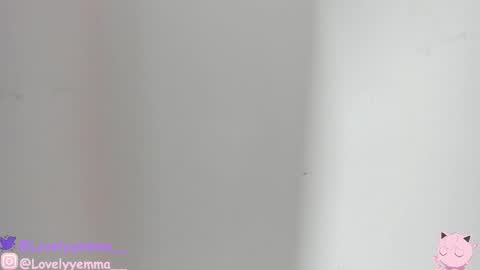 Snapshot of lovelyemma__ chatting on 11, 1, 2026 online show from 11, 1, 2026