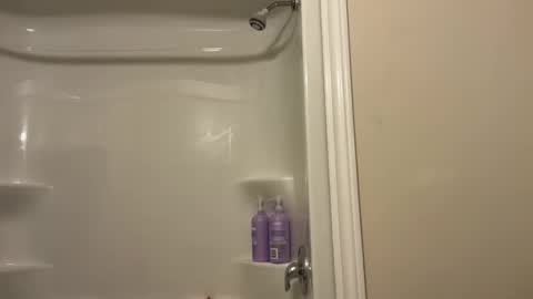 lovelykatiebabe online show from 6, 3, 2026